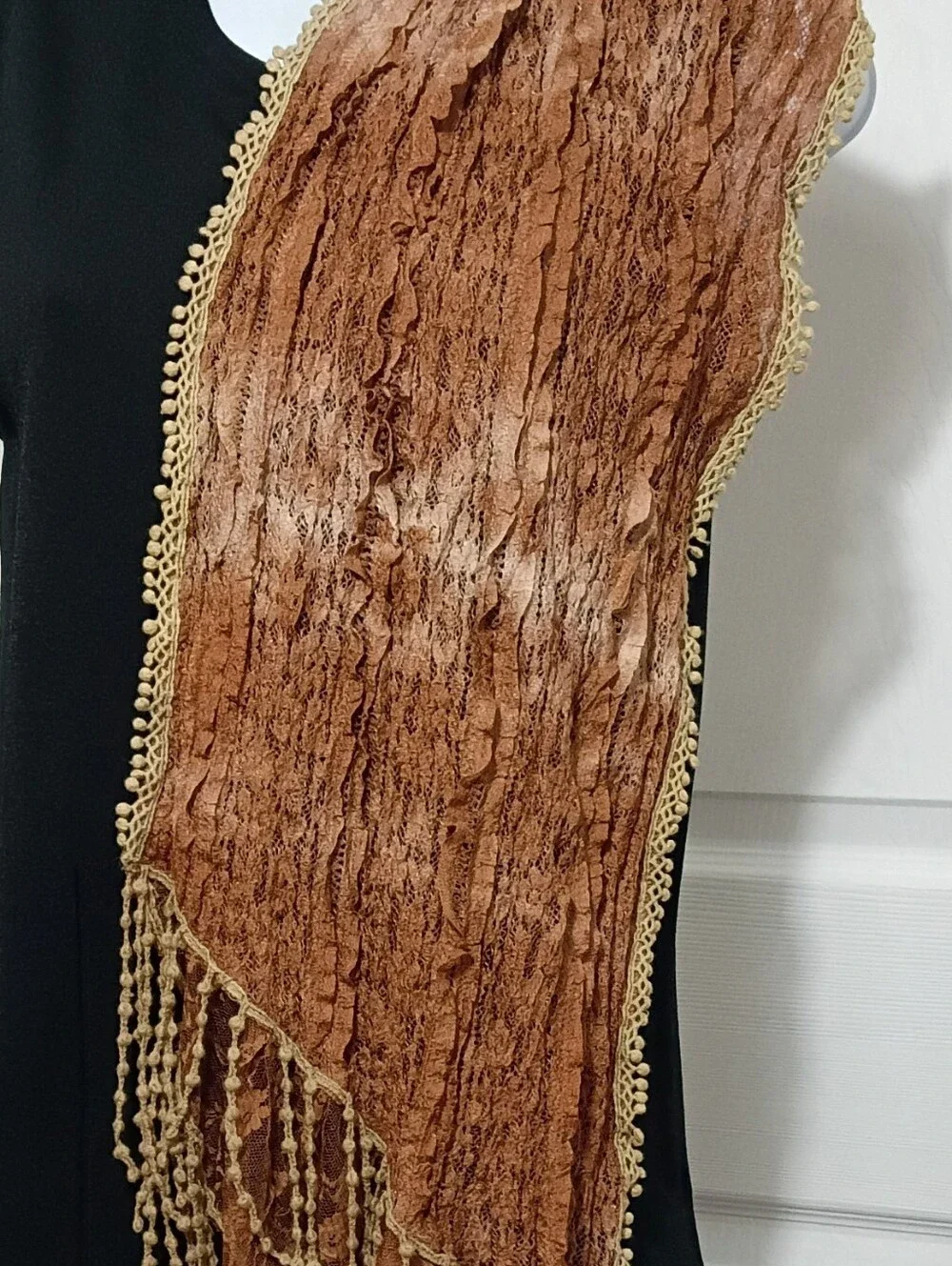 Browning Brown & Tan Lace Scarf with Cream Fringe Trim